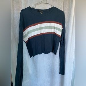 Forever 21 long sleeve cropped shirt- medium